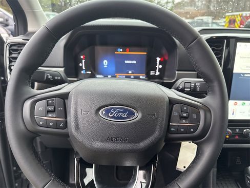 Used 2025 Ford Ranger XLT w/ Advanced Towing Package image 23