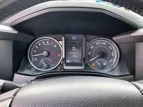 Used 2021 Toyota Tacoma TRD Off-Road w/ TRD Premium Off Road Package image 20