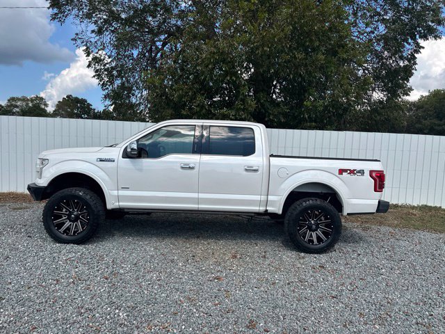 Used 2017 Ford F150 Platinum w/ Equipment Group 701A Luxury AWD/4WD image 2