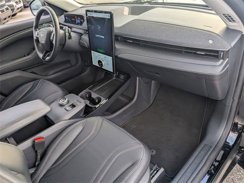 Used 2024 Ford Mustang Mach-E Premium image 13