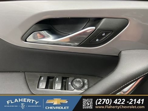 Used 2025 Chevrolet Blazer LT image 20