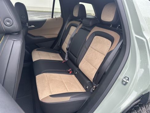New 2026 Chevrolet Equinox ACTIV w/ Safety and Technology Package image 24