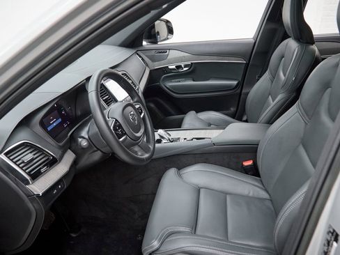 Certified 2023 Volvo XC90 T8 Ultimate w/ Protection Package Premier AWD/4WD image 20