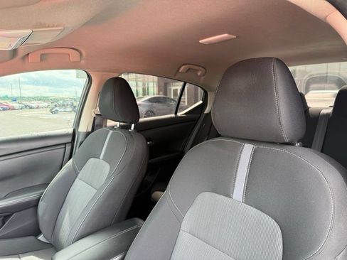 Used 2022 Nissan Sentra SV FWD image 23