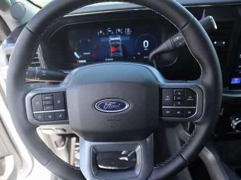 New 2026 Ford F250 Lariat w/ Chrome Package image 3