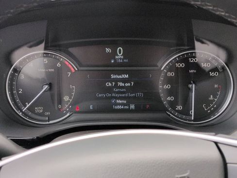 Used 2025 Cadillac XT5 Luxury w/ LPO, Floor Liner Package AWD/4WD image 31