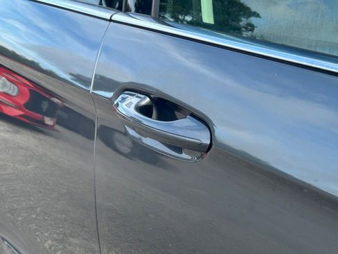 Used 2023 Ford Edge SEL image 17