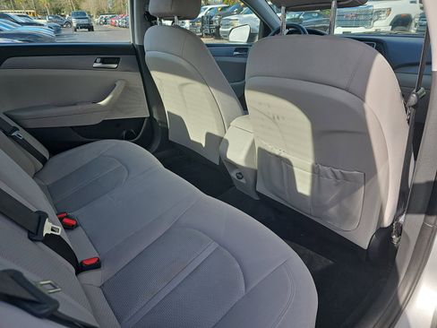 Used 2019 Hyundai Sonata SE image 10