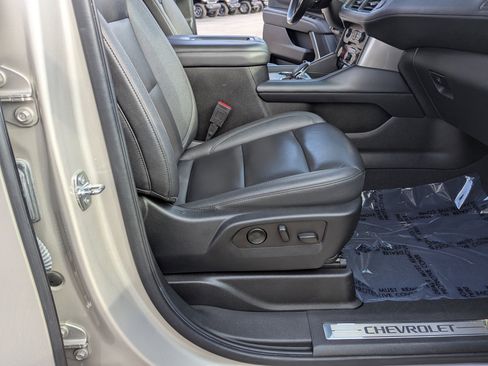 Used 2022 Chevrolet Tahoe Z71 image 15