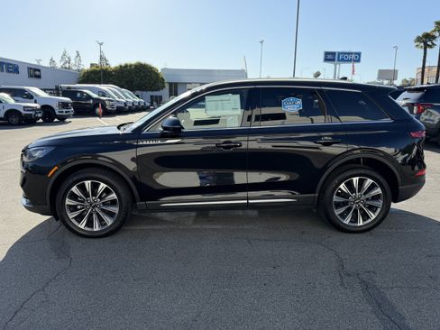 Certified 2021 Lincoln Corsair Reserve w/ Elements Package FWD image 4