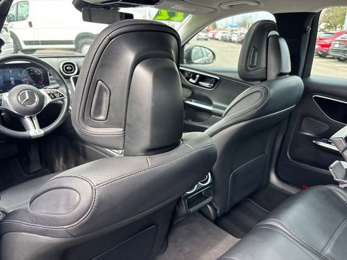 Used 2022 Mercedes-Benz C 300 Sedan image 9