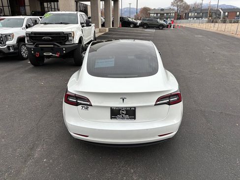 Used 2019 Tesla Model 3 Long Range image 31