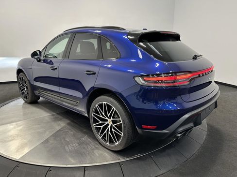 New 2025 Porsche Macan image 3