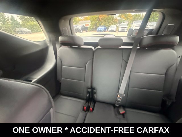 Used 2026 Chevrolet Traverse RS w/ LPO, Floor Liner Package AWD/4WD image 38