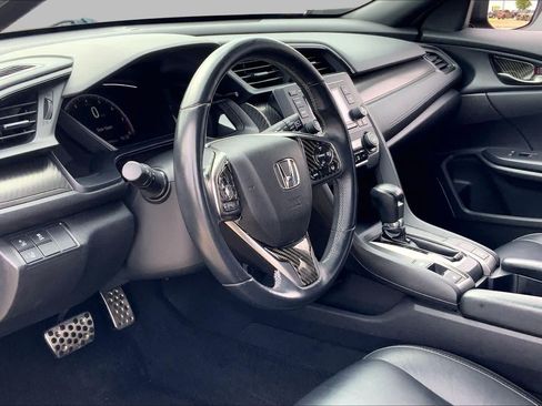 Used 2019 Honda Civic Sport image 18
