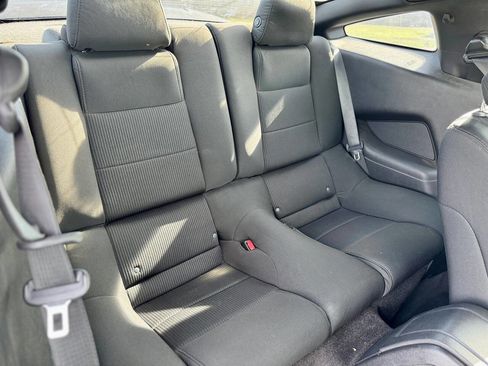 Used 2013 Ford Mustang GT image 24