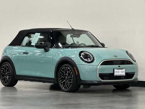 Used 2025 MINI Cooper S FWD image 10