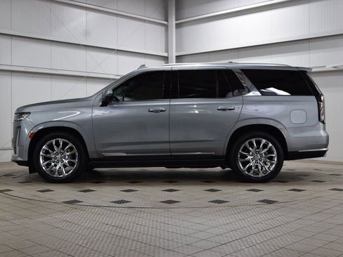 Used 2023 Cadillac Escalade Premium Luxury Platinum image 4