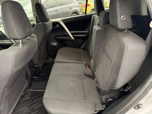 Used 2018 Toyota RAV4 Adventure image 16