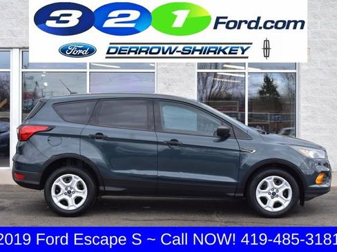 Used 2019 Ford Escape S image 3