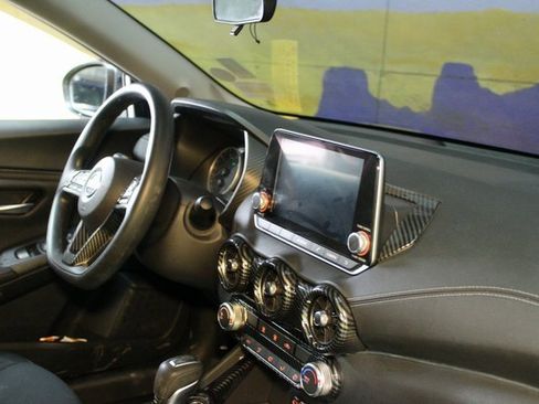 Used 2023 Nissan Sentra SV image 10