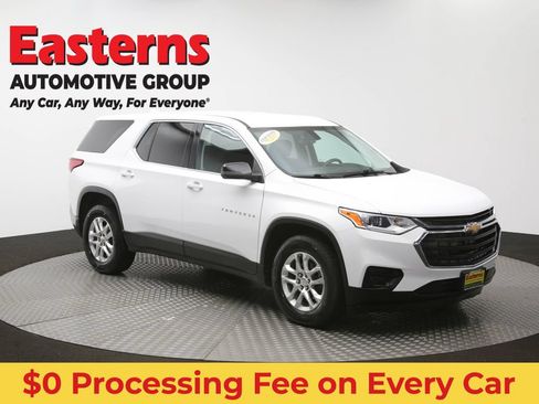 Used 2021 Chevrolet Traverse LS AWD/4WD image 48