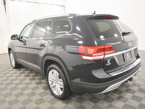 Used 2019 Volkswagen Atlas SE w/ Towing Package image 5