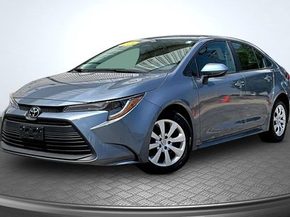 Used 2025 Toyota Corolla LE