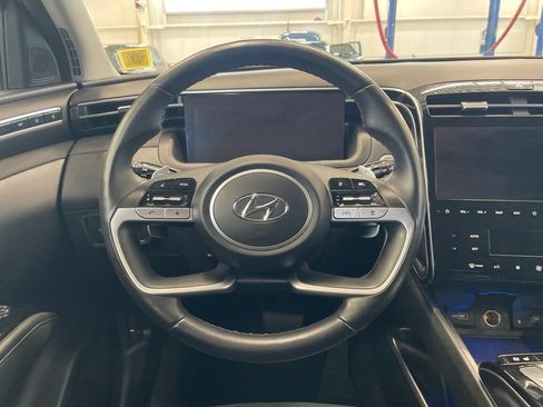 Used 2023 Hyundai Tucson Limited AWD/4WD image 8