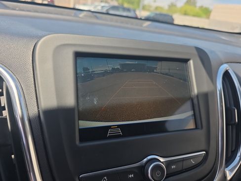 Used 2019 Chevrolet Equinox LT image 29