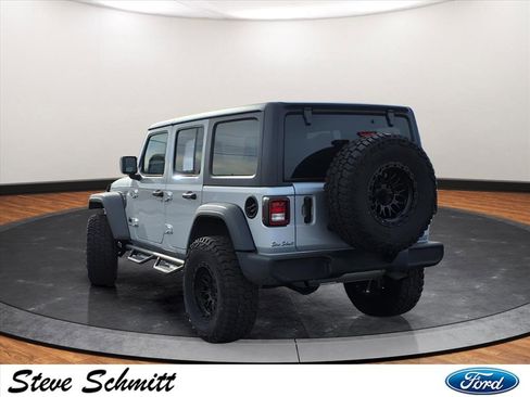Used 2024 Jeep Wrangler Sport S image 3
