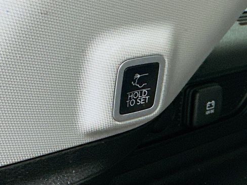 Used 2023 Jeep Grand Cherokee 30th Anniversary image 29