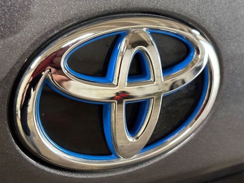 Used 2023 Toyota Sequoia Platinum image 16