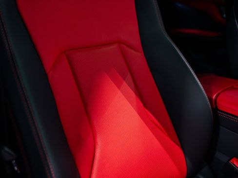 Used 2021 Lamborghini Urus image 20