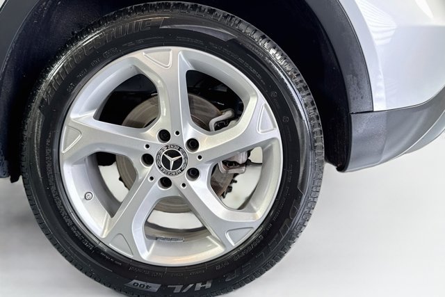 Used 2020 Mercedes-Benz GLA 250 4MATIC image 29