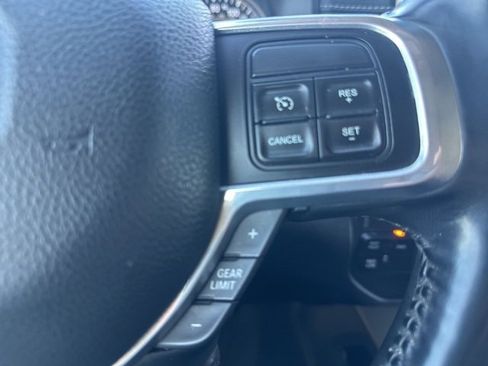 Used 2022 RAM 2500 Laramie image 12