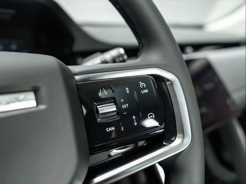 New 2025 Land Rover Discovery Sport S image 21