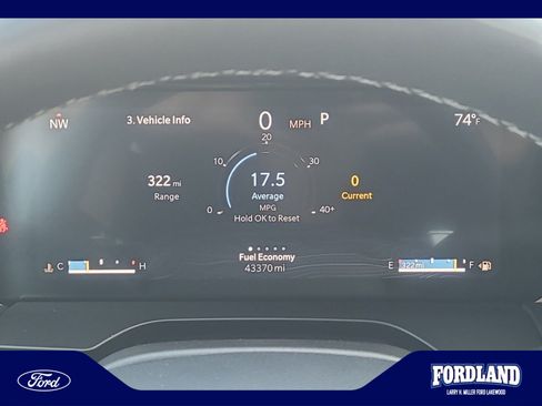 Used 2024 Jeep Grand Cherokee Limited w/ Luxury Tech Group II AWD/4WD image 11