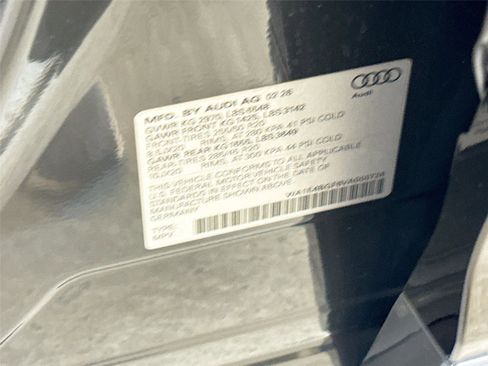 Used 2027 Audi Q6 e-tron Premium Plus AWD/4WD image 33