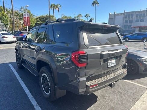 Used 2026 Toyota 4Runner TRD Off-Road Premium AWD/4WD image 5