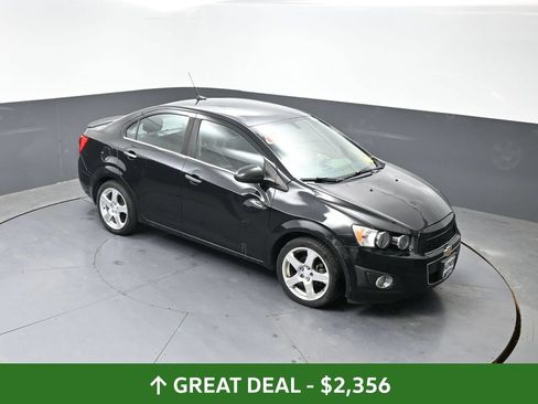 Used 2014 Chevrolet Sonic LTZ FWD image 42