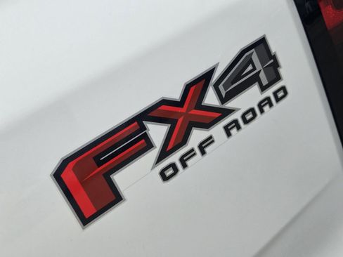 Used 2024 Ford Ranger XLT w/ FX4 Off-Road Package AWD/4WD image 12