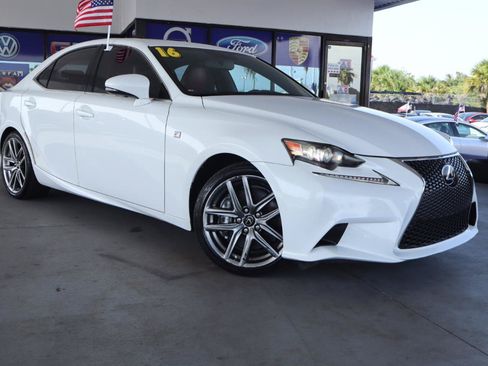 Used 2016 Lexus IS 350 w/ F Sport Package RWD image 2