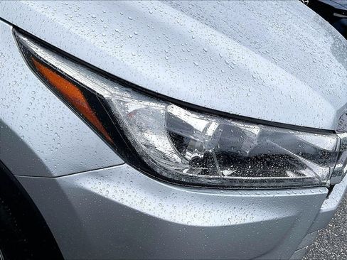 Used 2018 Toyota Highlander Limited w/ Protection Package #3 AWD/4WD image 33