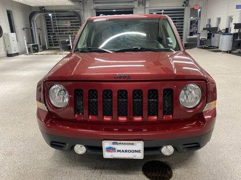 Used 2015 Jeep Patriot Sport w/ Power Value Group image 2