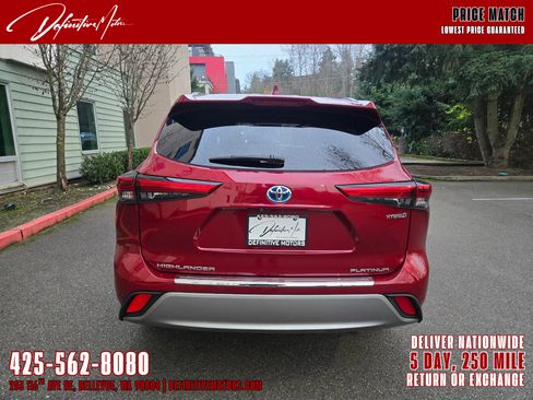 Used 2021 Toyota Highlander Platinum image 4