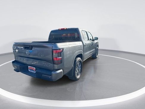 Certified 2025 Nissan Frontier SV RWD image 5