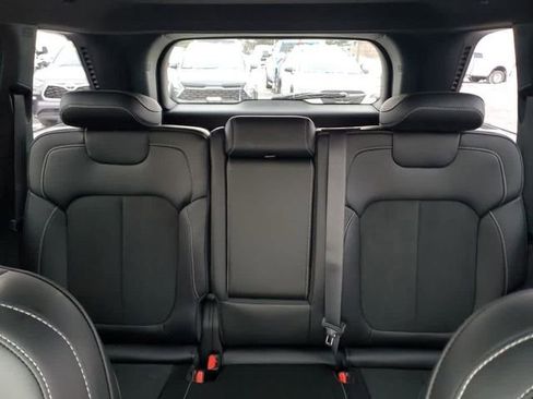 New 2026 Jeep Grand Cherokee Altitude AWD/4WD image 13