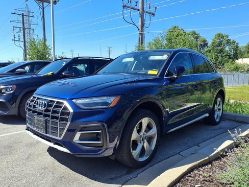 Used 2021 Audi Q5 Prestige AWD/4WD image 3