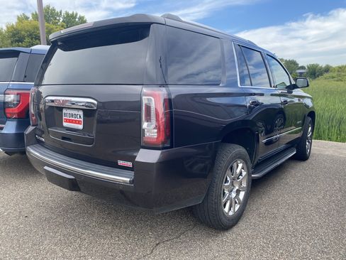 Used 2016 GMC Yukon Denali w/ Open Road Package AWD/4WD image 2